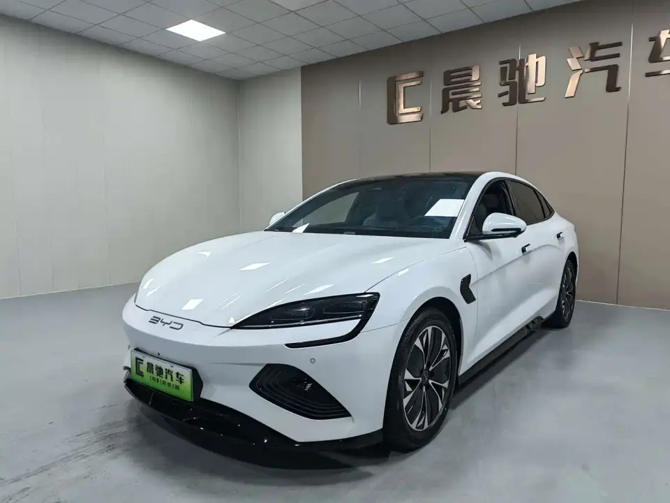 BYD Seal 550km Standard Range RWD Premium 2023
