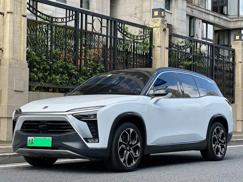 NIO ES8 580KM 6-Seater 2022