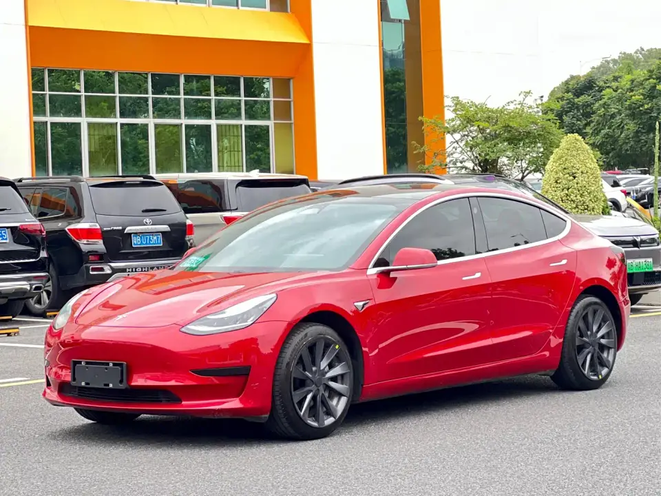 Tesla Model 3 Standard Range Rear-Wheel Drive Upgrade 2020