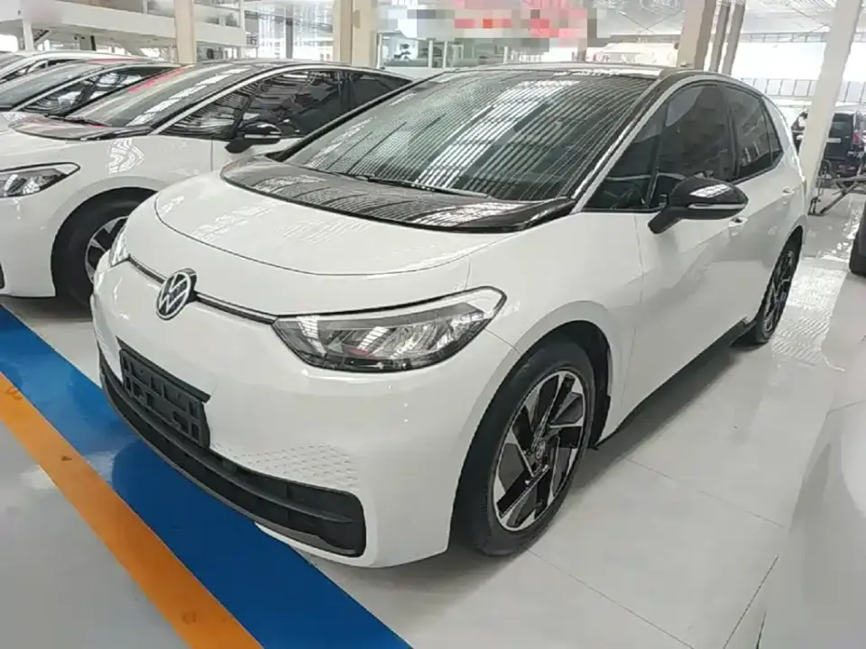 Volkswagen ID.3 Outstanding Edition 2024