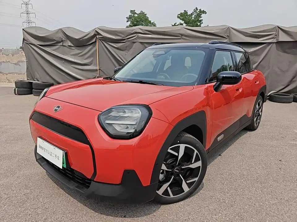 Mini Electric MINI ACEMAN E Classic 2026