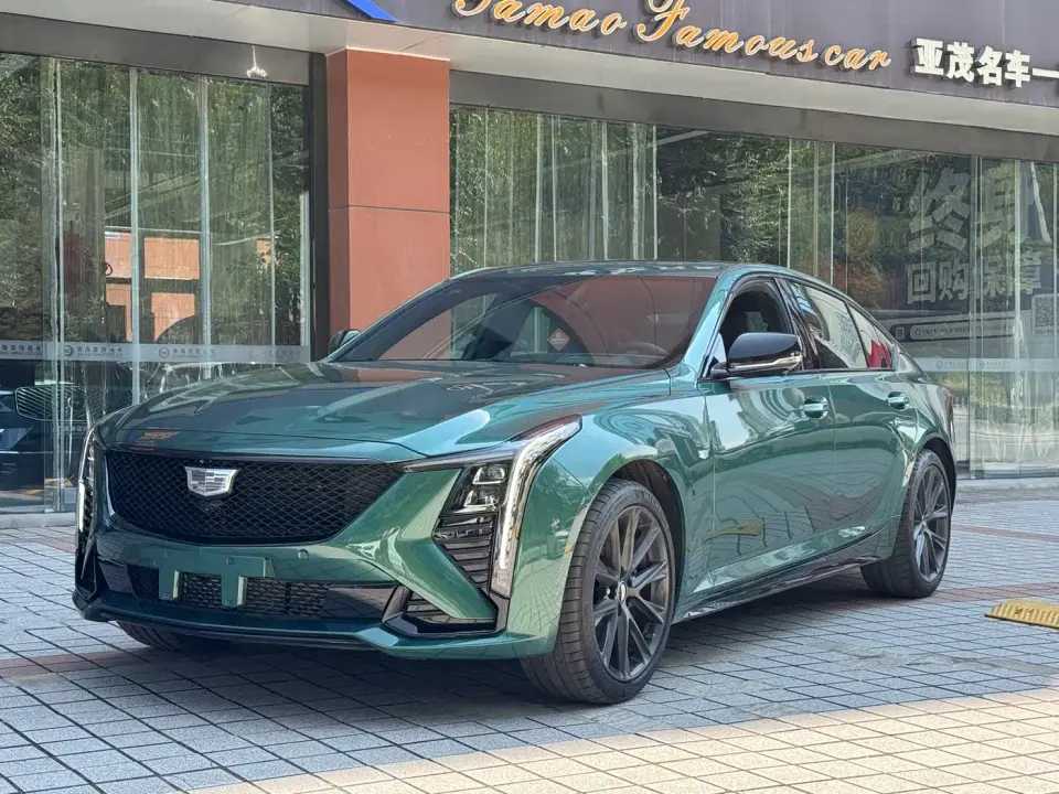 Cadillac CT5 Model 28T Track Performance Edition + Peak Track Package 2025