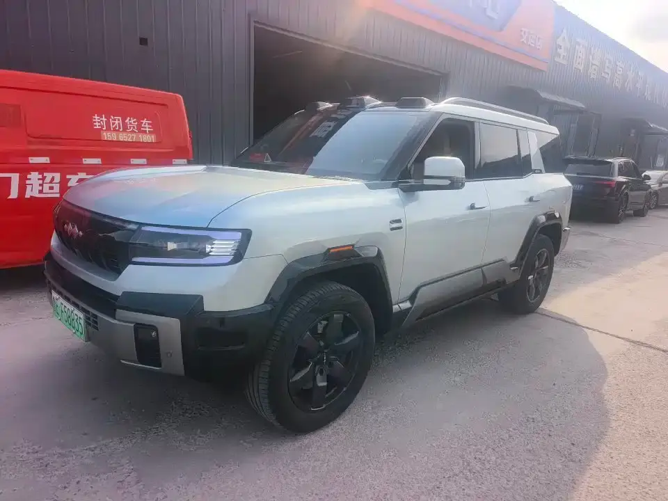 Fangchengbao Leopard 8 Zhihong Flagship Edition 5-seater 2025