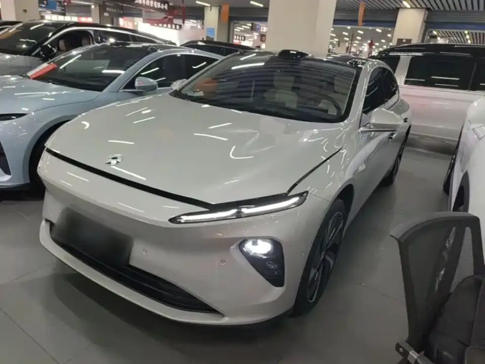 NIO ET7 75kWh Executive Signature Edition 2025