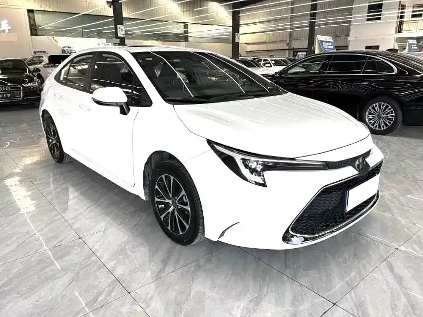 Toyota Levin 185T CVT Luxury 2024