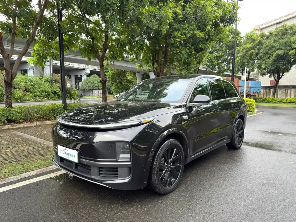 Li Auto Li L8 Pro 2024