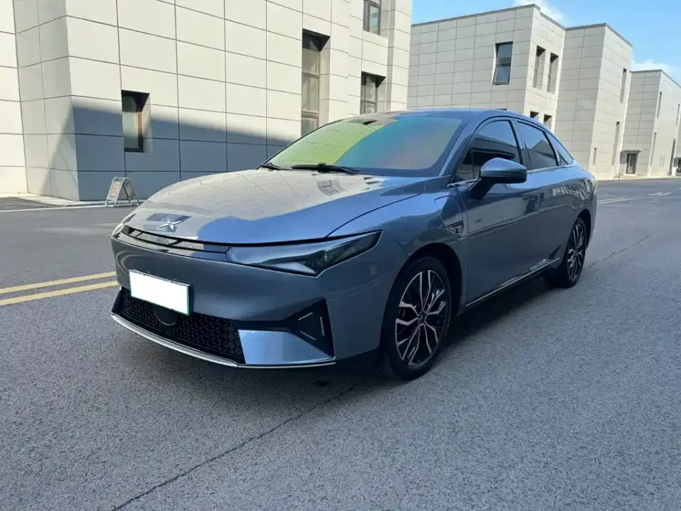 XPeng P5 Model 460E 2022