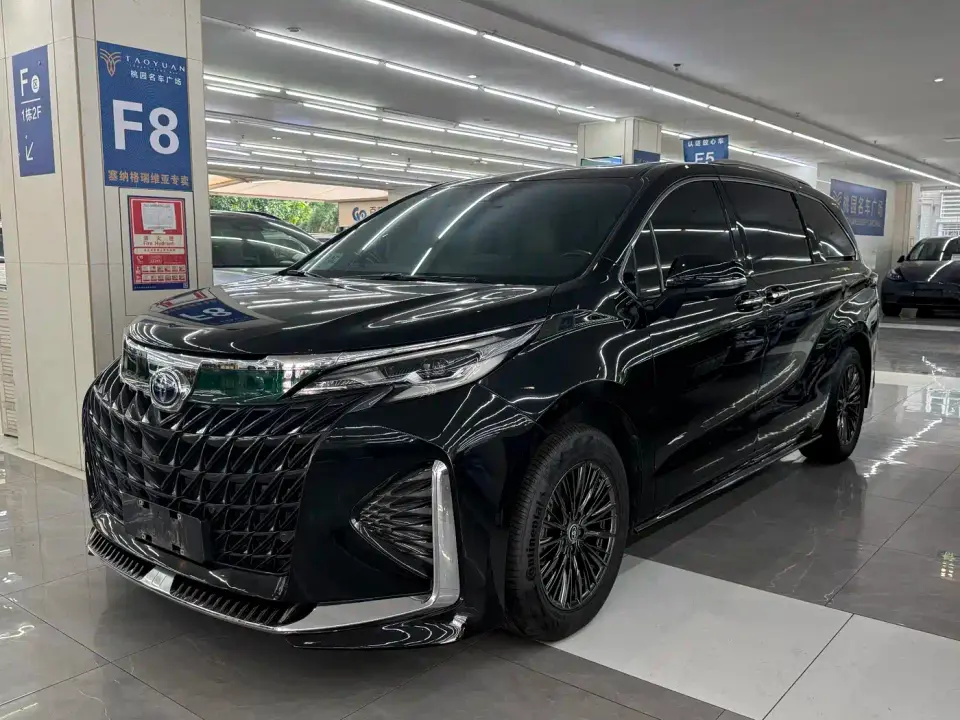 Toyota Sienna 2.5L Hybrid Comfort Edition 2024