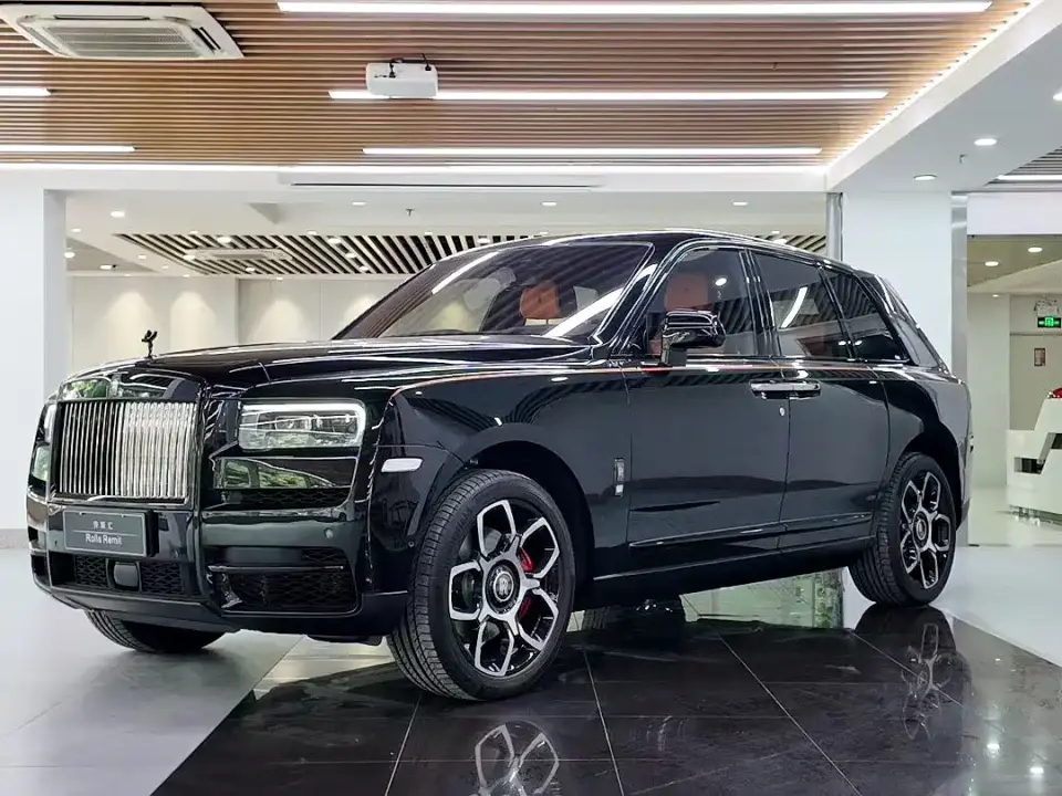 Rolls-Royce Cullinan 4-Seater 2024