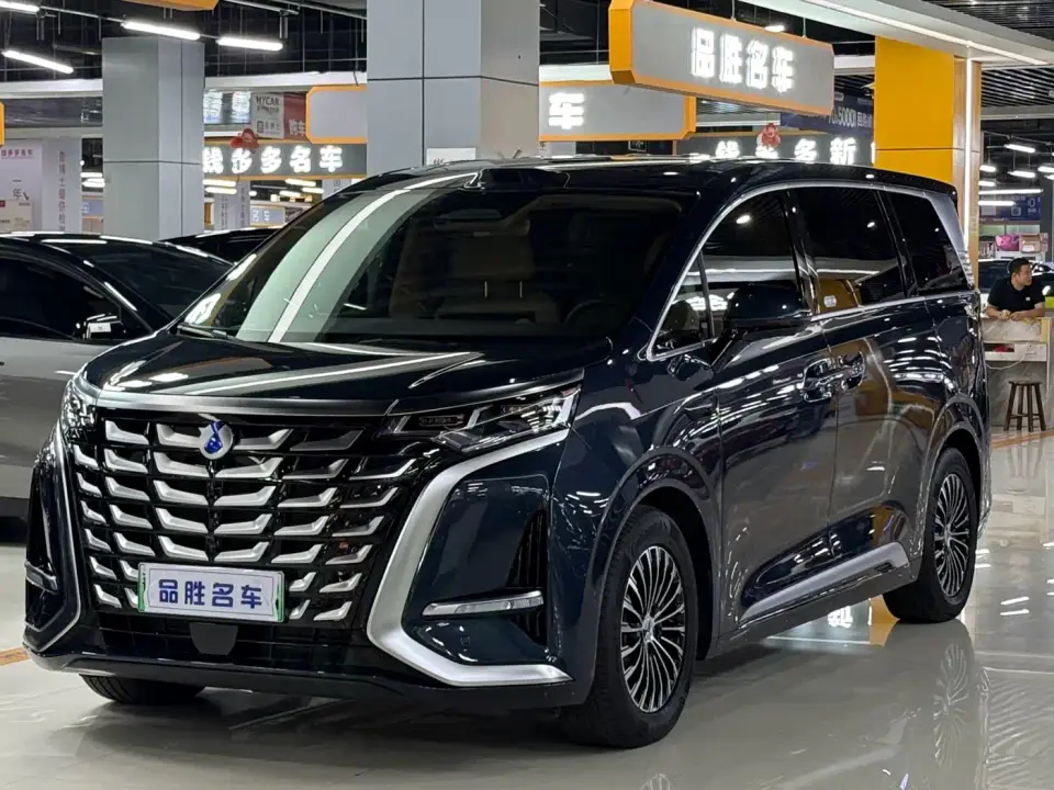 Denza D9 DM-i Smart Drive Edition 1020 AWD Premium 2025