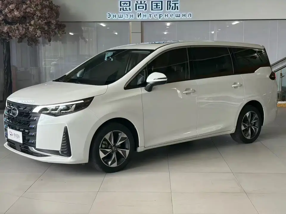 GAC Trumpchi M6 270T DCT Luxury Edition (6-Seater) 2022