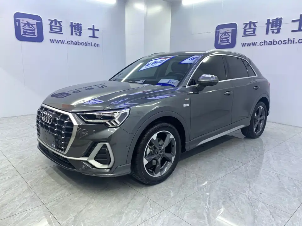 Audi Q3 35 TFSI Fashion Dynamic (1.4T) 2023