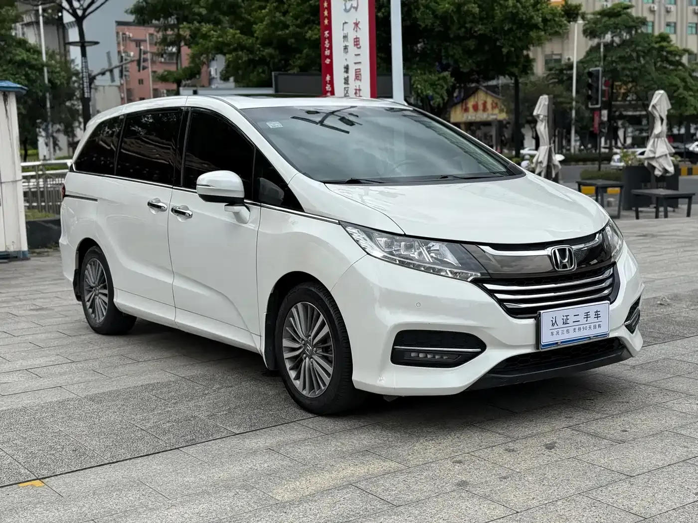 Honda Odyssey 2.4L Smart Enjoy Edition 2019 — фото 3
