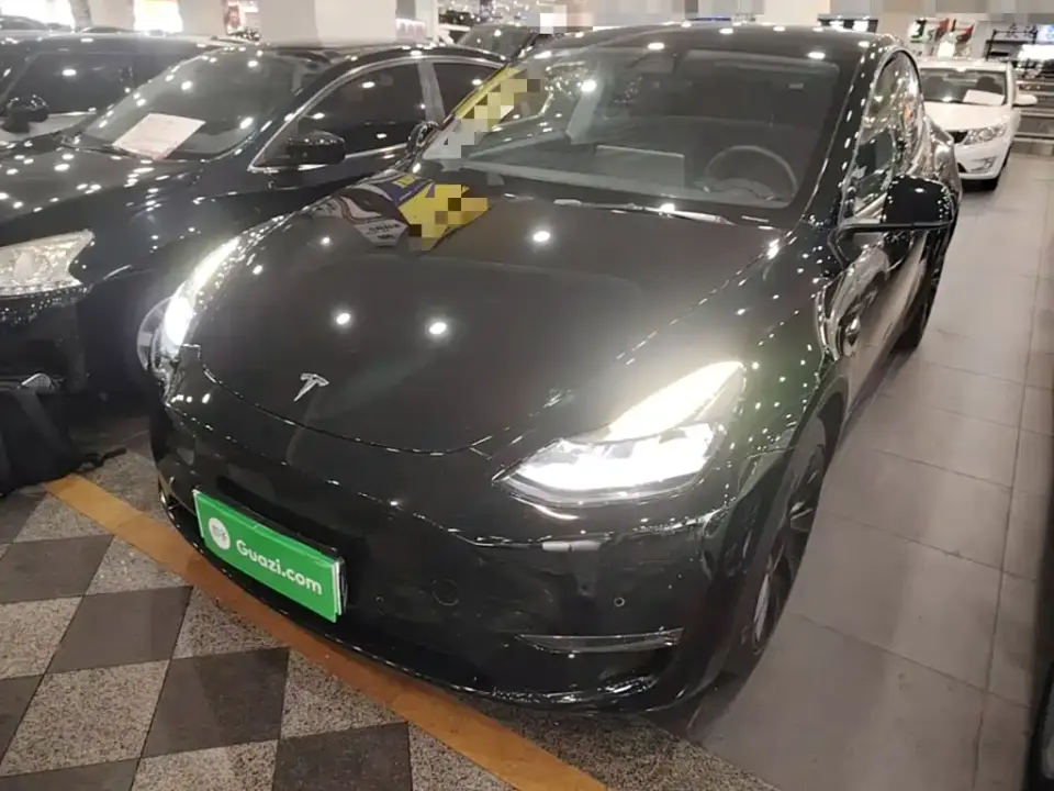 Tesla Model Y Standard Range Rear-Wheel Drive 2022