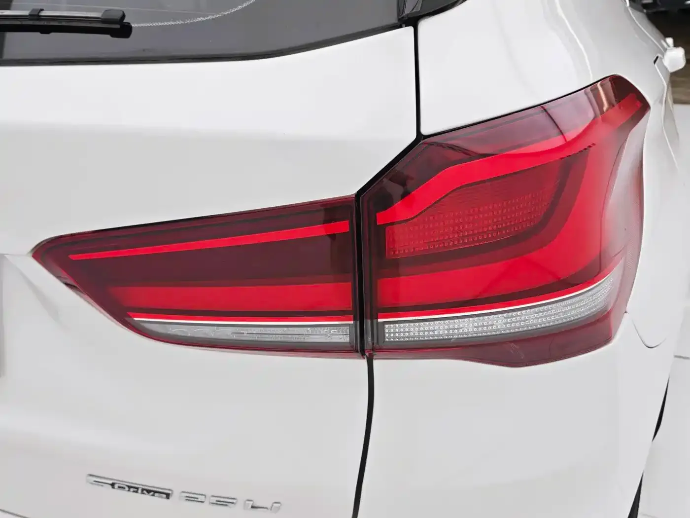 BMW X1 sDrive25Li Leading 2022 — фото 19