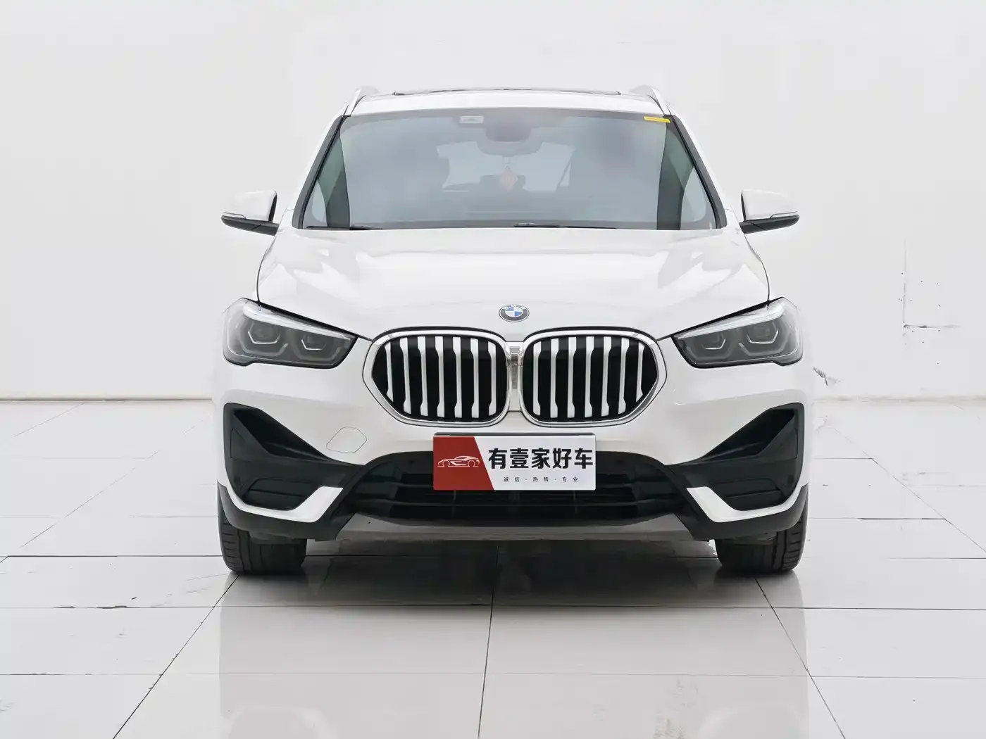 BMW X1 sDrive25Li Leading 2022 — фото 2