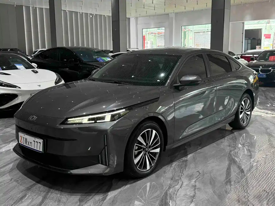 Changan Qiyuan A05 70 Air 2024