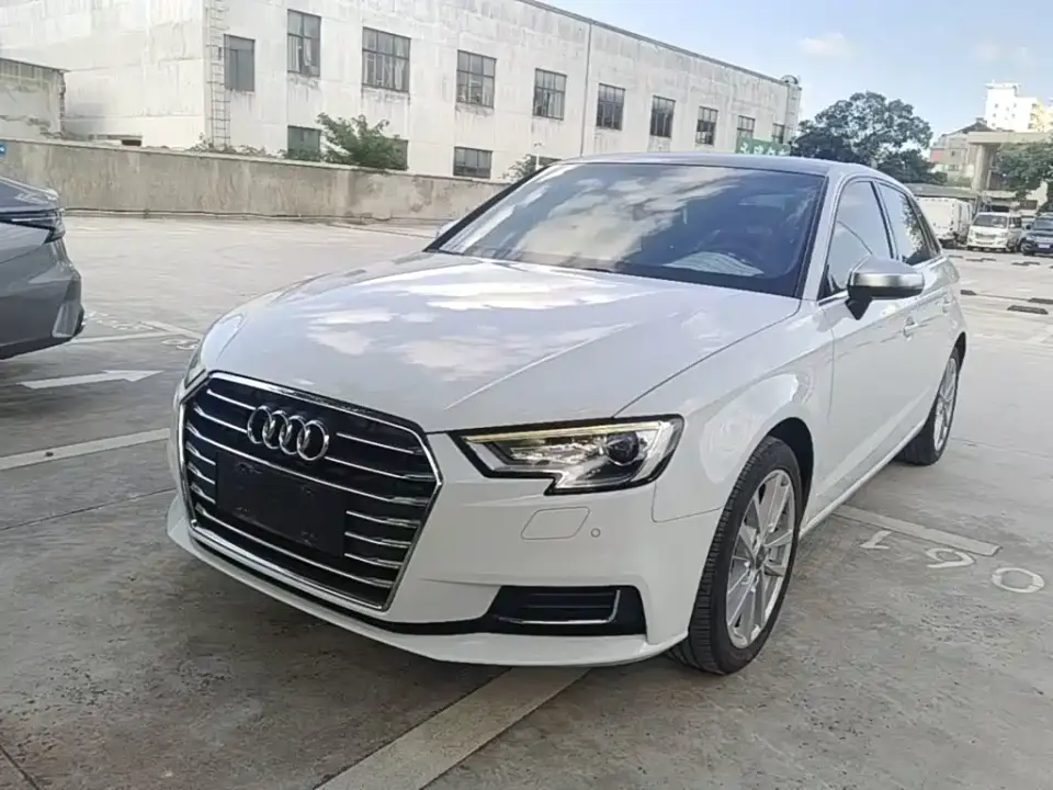 Audi A3 Sportback 35 TFSI Progressive China VI 2019