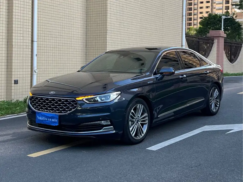 Ford Taurus EcoBoost 245 Vignale Ultimate Edition 2021