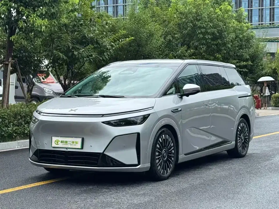 XPeng X9 Extended Range Edition 2025