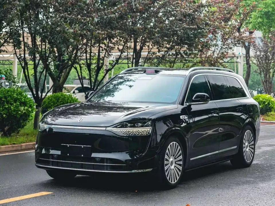 AITO Wenjie AITO M9 Extended Range Ultra Edition 52kWh 5-seater 2025