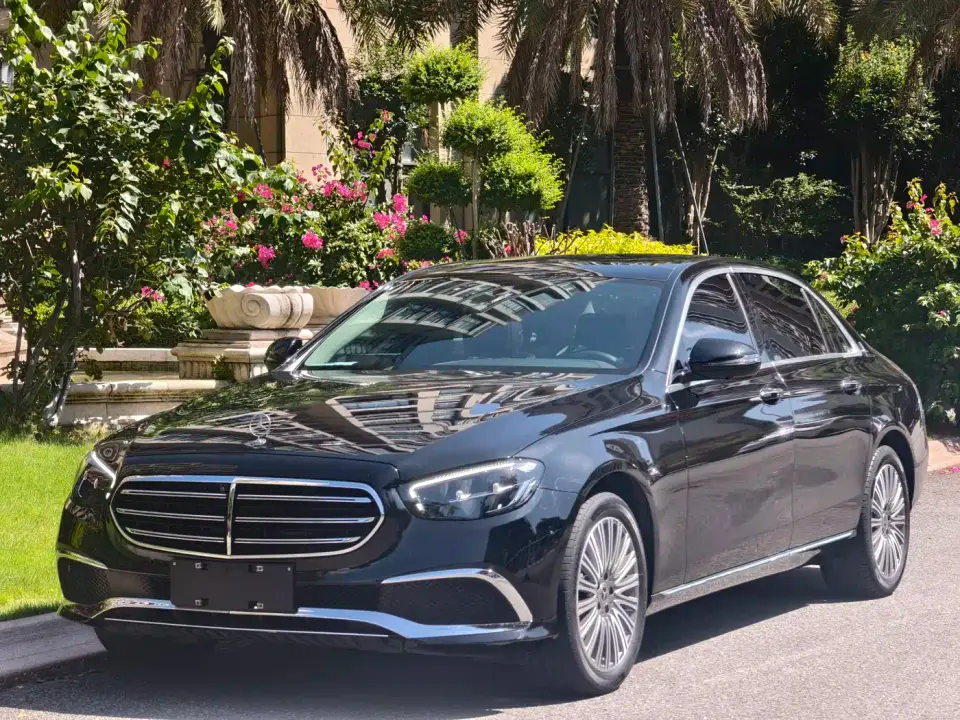 Mercedes-Benz E-Class E 300 L Fashion 2022