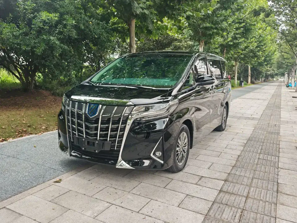 Toyota Alphard Hybrid 2.5L Premium 2022