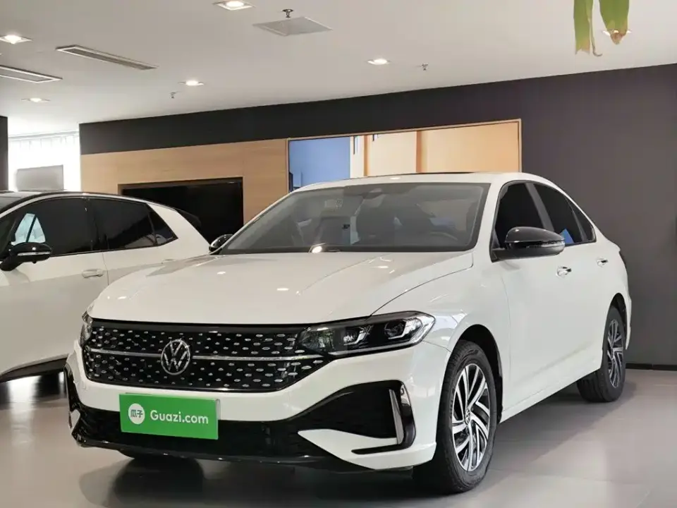 Volkswagen Lavida Model 300TSI DSG Starlight Full Comfort Edition 2025
