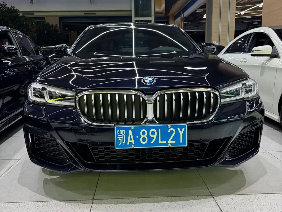 BMW 5 Series Facelift 525Li M Sport Package 2022