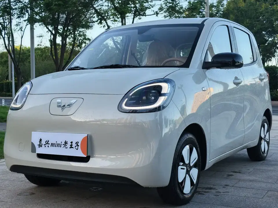 Wuling Motors Hongguang MINIEV 4-Door Advanced 2026