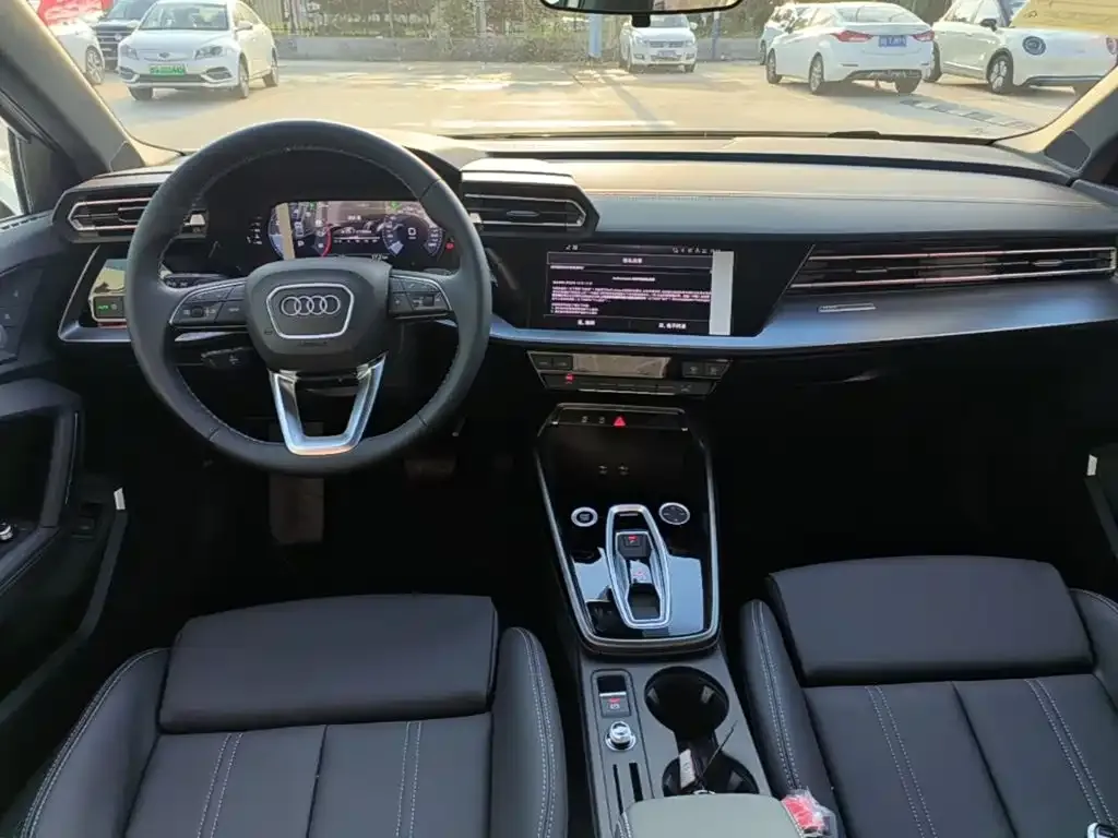 Audi A3 Facelift A3L Limousine 35TFSI Flying Joy Edition 2026 — фото 10