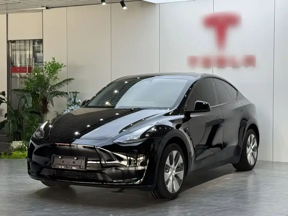 Tesla Model Y Facelift Long Range All-Wheel Drive Version 2023