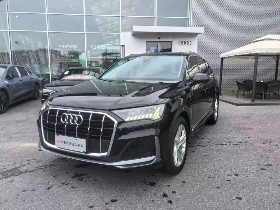 Audi Q7 45 TFSI quattro S line Sport 2023