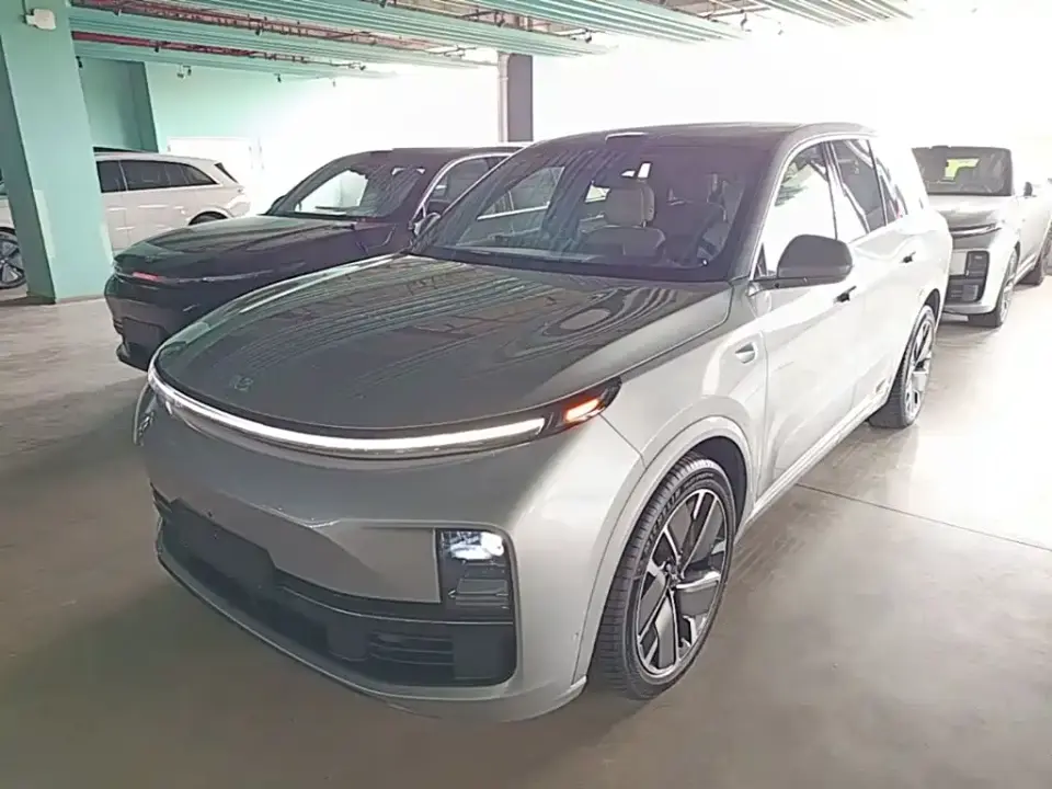 Li Auto Li L8 Ultra Smart Renewal Edition 2025