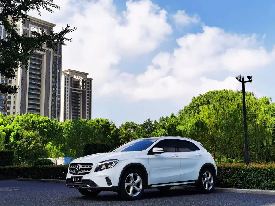 Mercedes-Benz GLA-Class GLA 200 Dynamic 2019