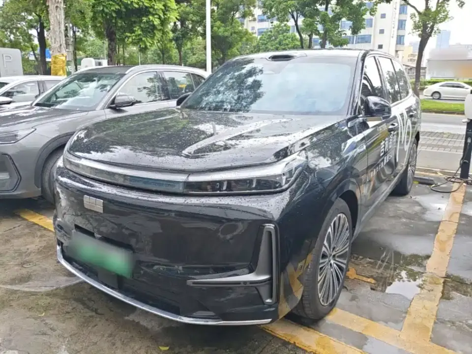 Geely Galaxy Galaxy M9 Base Model 2025