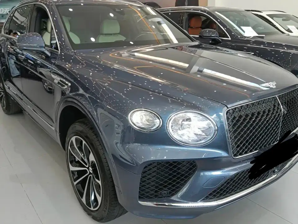 Bentley Bentayga 4.0T V8 Long Wheelbase 2024