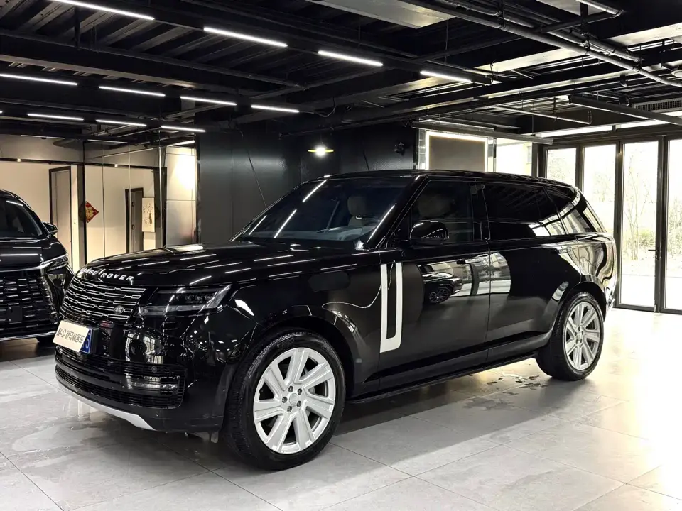 Land Rover Range Rover 3.0 L6 400PS Genesis Extended 2024