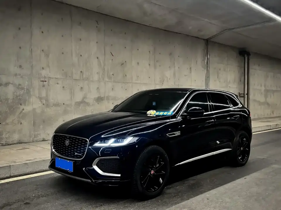 Jaguar F-PACE 250PS R-Dynamic SE 2021