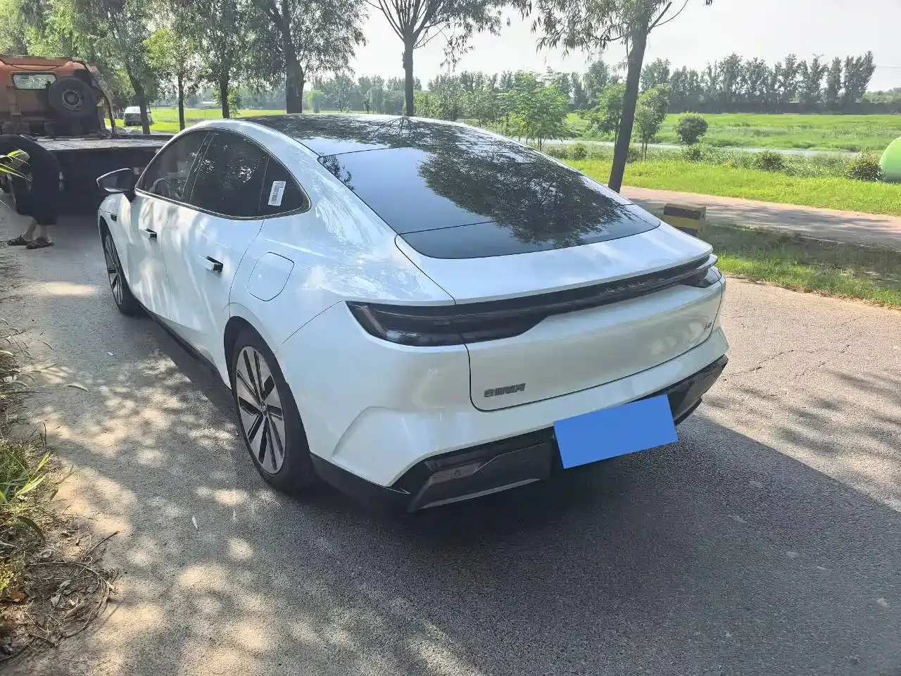 Geely Galaxy Galaxy E8 665km RWD Starship Voyager Edition 2024 — фото 6
