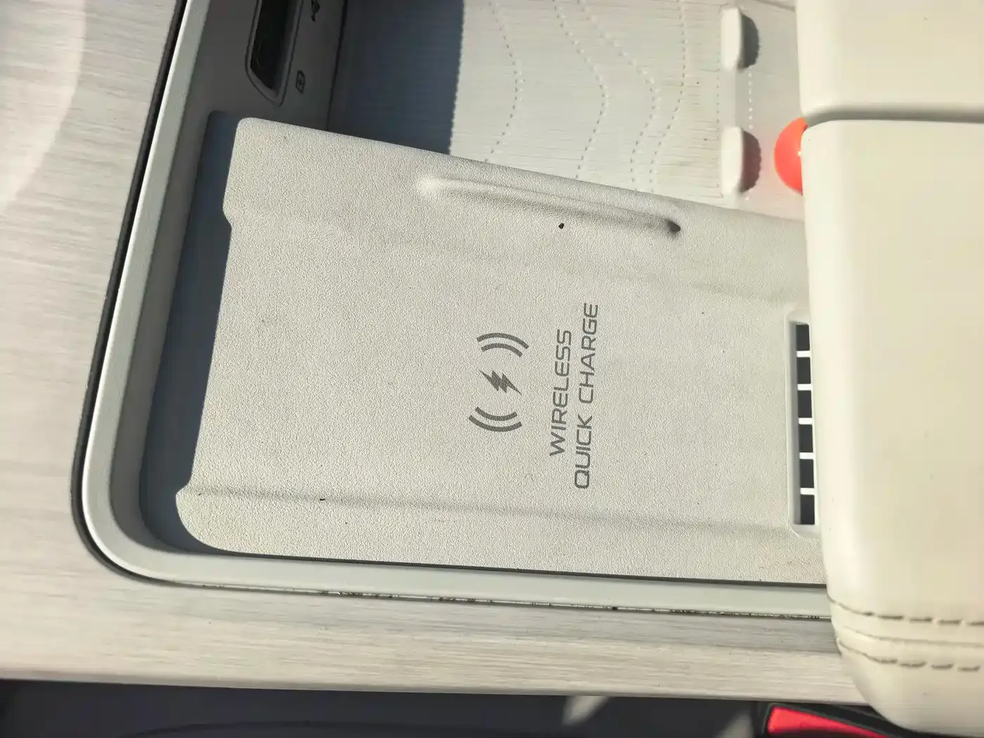 Geely Galaxy Galaxy E8 665km RWD Starship Voyager Edition 2024 — фото 15