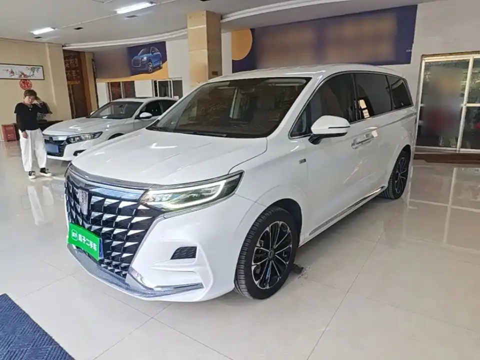 Roewe iMAX8 400TGI Comfort Edition 2024