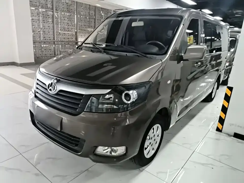 Changan Kaicheng Changan Ruixing M90 2.0L Standard Flat Roof Tailgate 6-seater LJ481Q6 2021