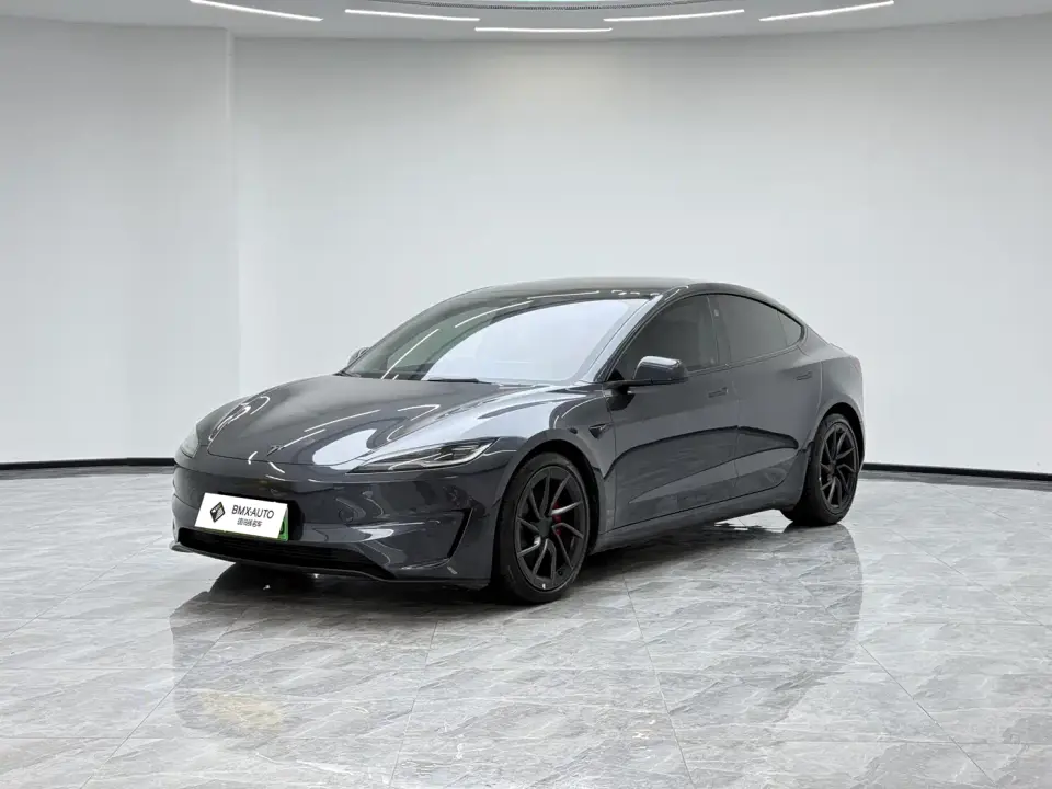Tesla Model 3 High-Performance All-Wheel Drive Edition 2024