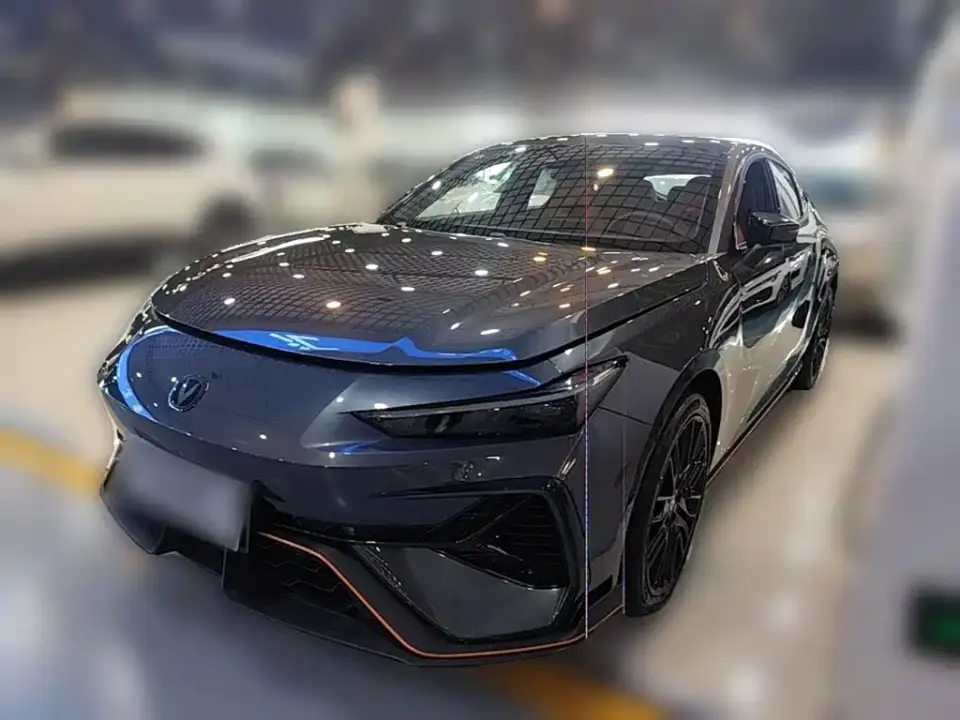 Changan UNI-V 2.0T Sport Version 2025