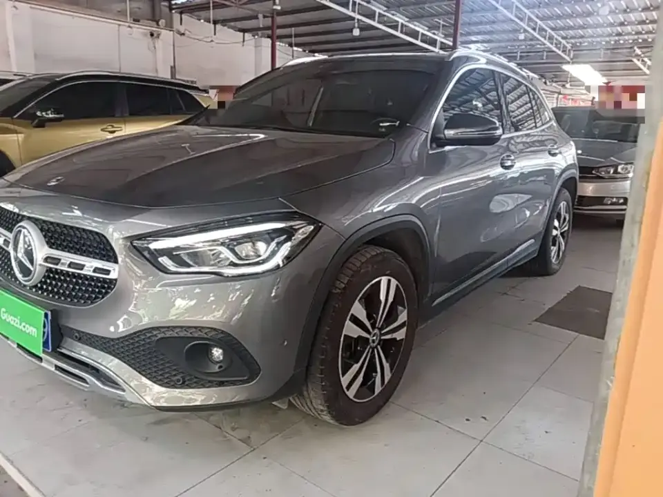 Mercedes-Benz GLA-Class GLA 200 2020
