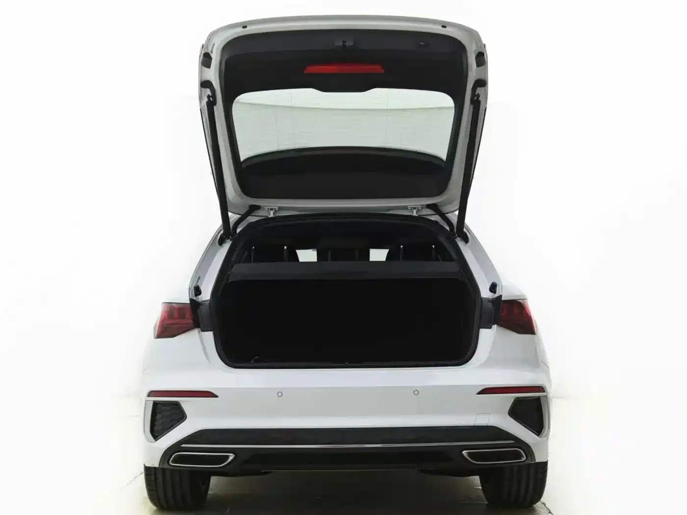 Audi A3 Model Sportback 35 TFSI Progressive Sport 2024 — фото 11