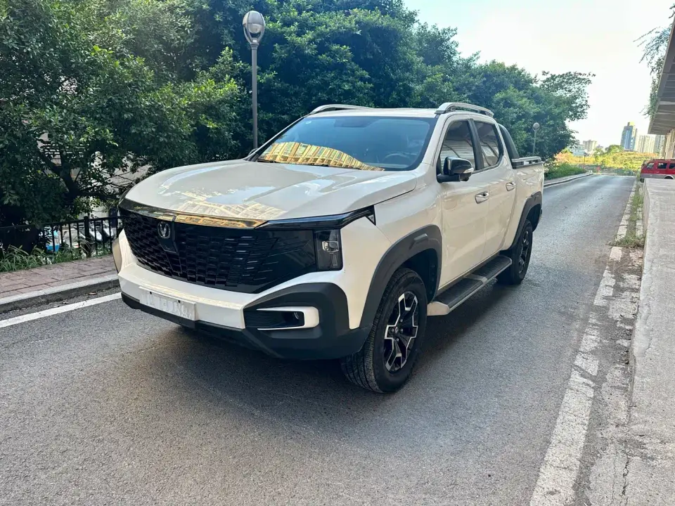 Changan Hunter Knight Edition Pilot Dual-Motor 4WD Standard Box 2025