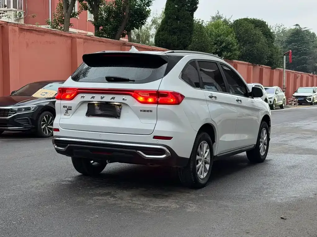 Haval M6 PLUS 1.5T Manual Luxury Smart Connect 2021 — фото 5