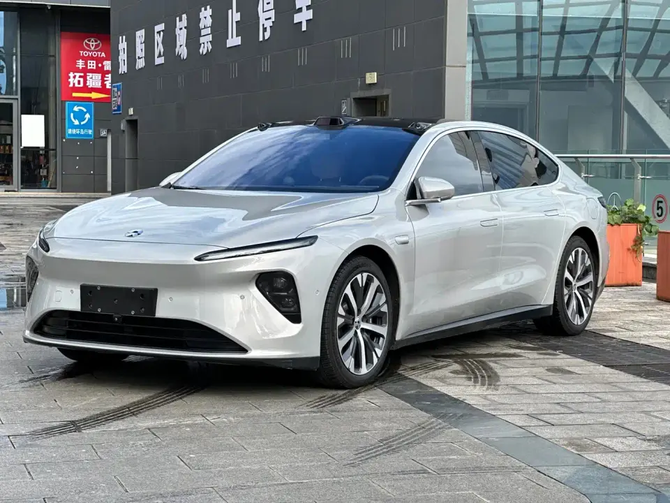 NIO ET7 75kWh 2022